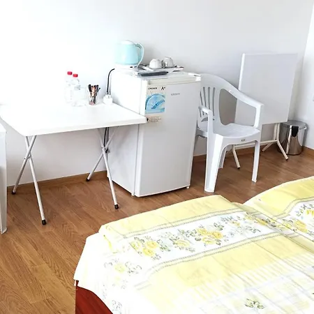 Pensionat ,,лозница гт